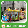 2014 New animal design amusement ride trackless train for kids and adults